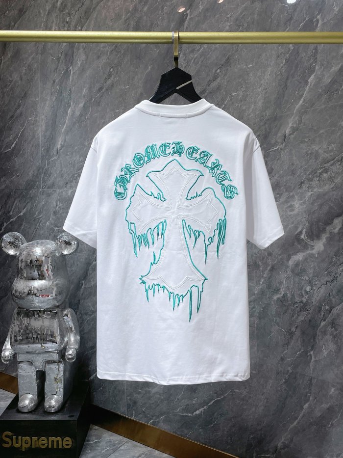 [buy more save more]Paw Print Cross Sanskrit Letter Patch Embroidered Tee 2 colors