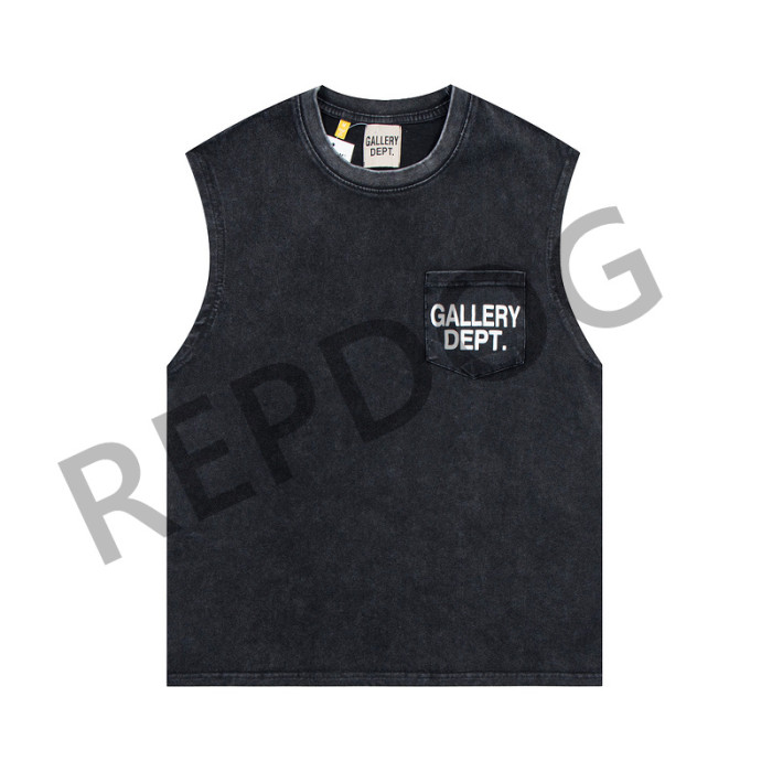 Pocket alphabet print made old washed sleeveless vest