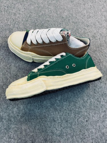 Rubber abrasion-resistant sole canvas shoes