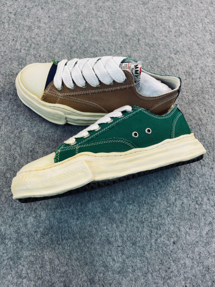 Rubber abrasion-resistant sole canvas shoes