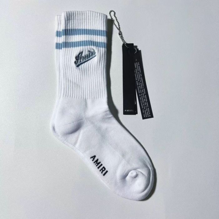 1:1 quality versio Cursive letters embroidered logo bone print mid-calf socks 24 colors