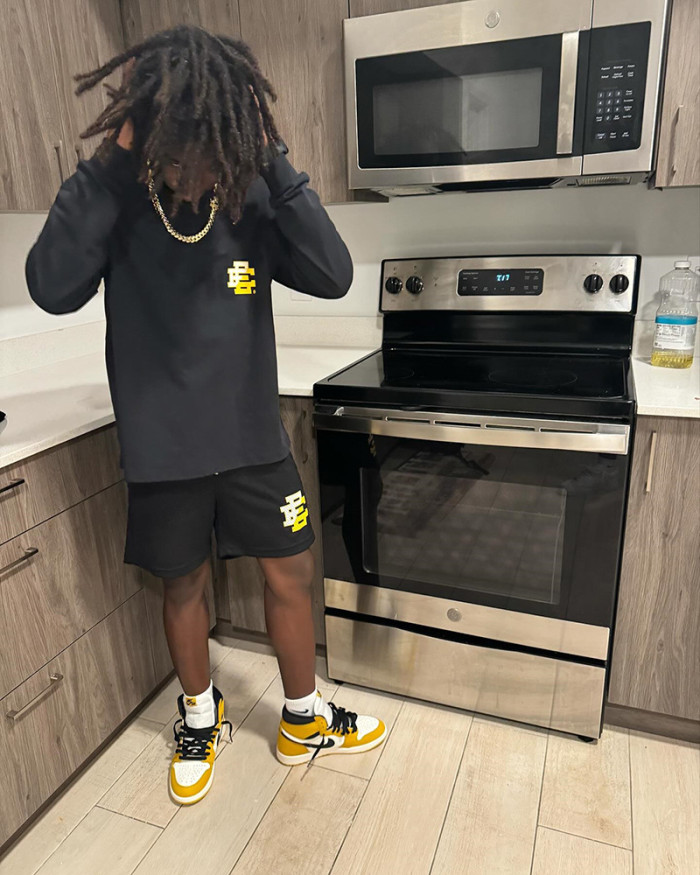  Gradient Logo Mesh Basketball Shorts 6 colors