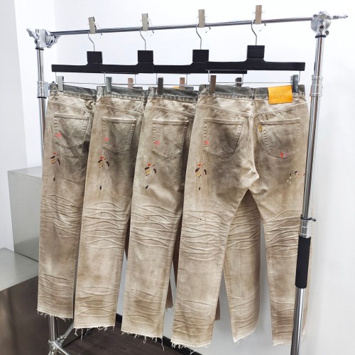 1:1 quality version Slashed and frayed dirty hand-painted ink dot jeans