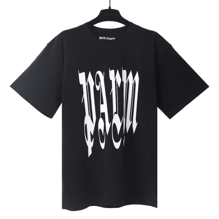 Gothic style chest large letter print tee 2 colors