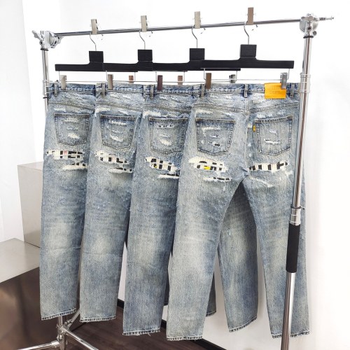 1:1 quality version Erosive letter patch jeans