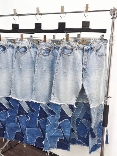 1:1 quality version Leg Patch Spliced Micro Jeans