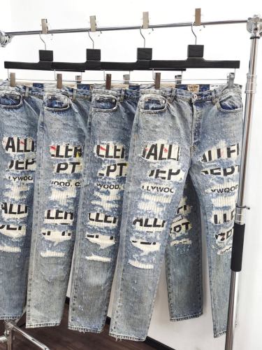 1:1 quality version Erosive letter patch jeans