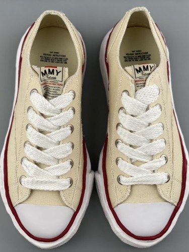 1:1 quality version Beige Red Trimmed Canvas Shoes