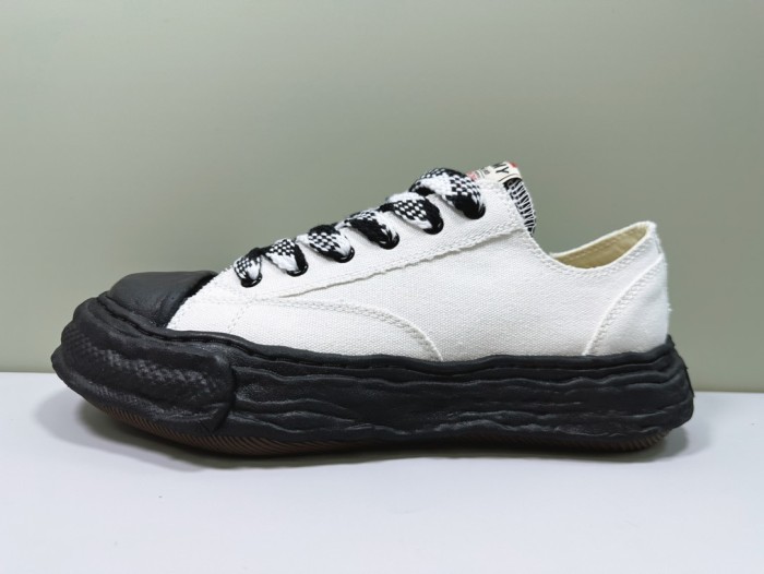 1:1 quality version Black and White Colorblocked Canvas Shoes