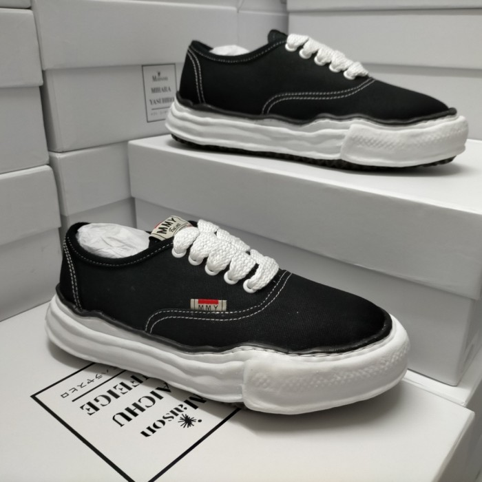 1:1 quality version Classic Black Canvas Dissolving Shoes