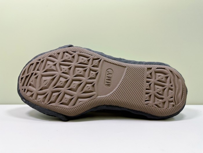 1:1 quality version Black and White Colorblocked Canvas Shoes