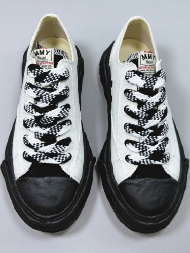 1:1 quality version Black and White Colorblocked Canvas Shoes