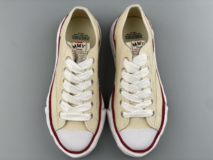 1:1 quality version Beige Red Trimmed Canvas Shoes