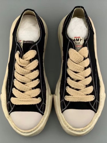1:1 quality version Yellow soles Canvas low-top shoes
