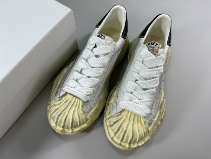 1:1 quality version Color Rubbed Old Yellow Sole Dirty Shoes