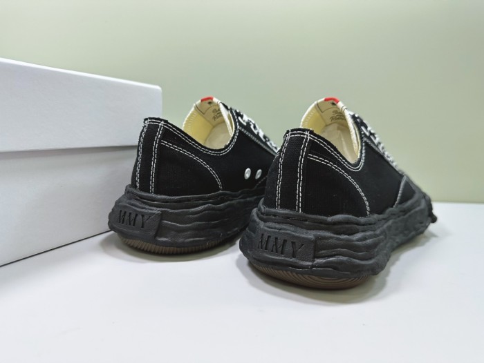 1:1 quality version Floral Lace Up Black and White Duplex Canvas Board Shoes