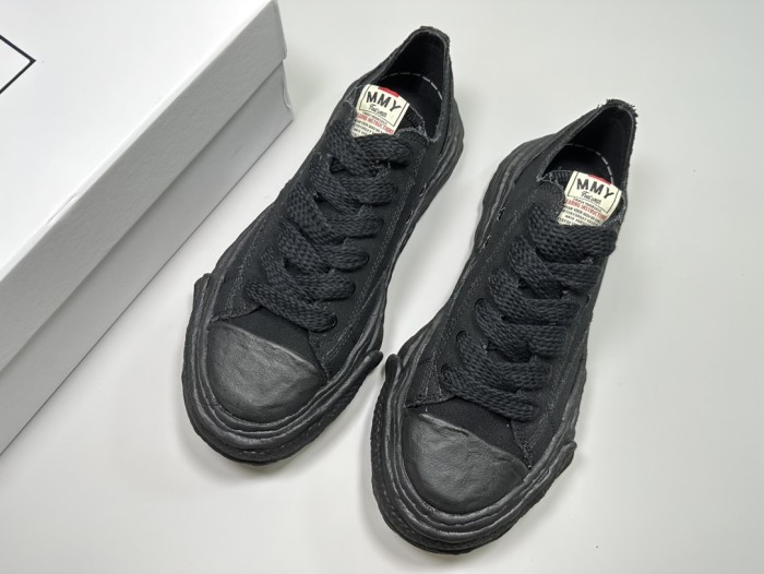 1:1 quality version All black canvas dissolved shoes
