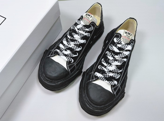 1:1 quality version Floral Lace Up Black and White Duplex Canvas Board Shoes