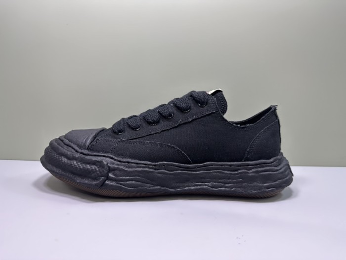 1:1 quality version All black canvas dissolved shoes