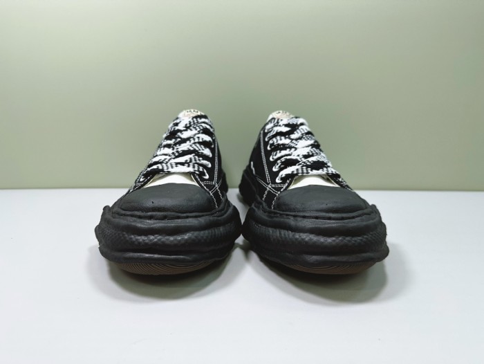 1:1 quality version Floral Lace Up Black and White Duplex Canvas Board Shoes