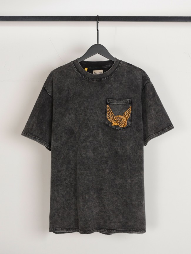 Pocket Flying Brain Vintage Aged Tee