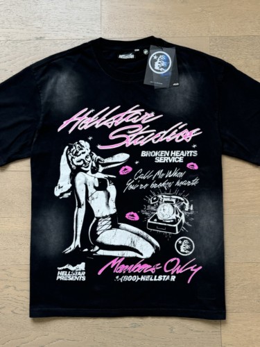 Sexy Lady Phone Printed Washed Version Tee
