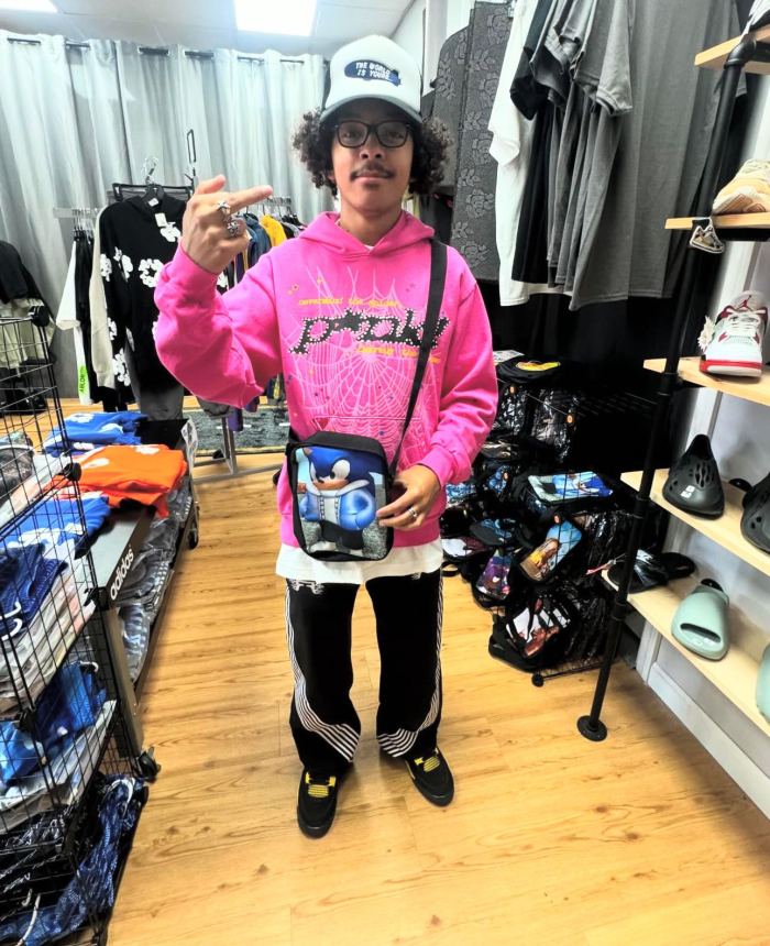 1:1 quality version Rose Spider Web White Dot Black Letter Print Hoodie