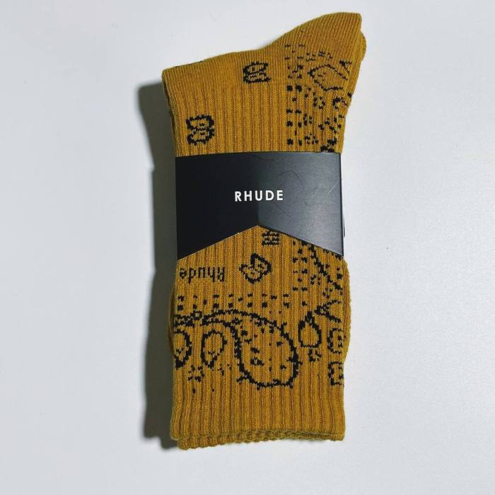 1:1 quality version Classic Cigarette Case Logo Cashew Flower Embroidered Mid Calf Socks 7 colors