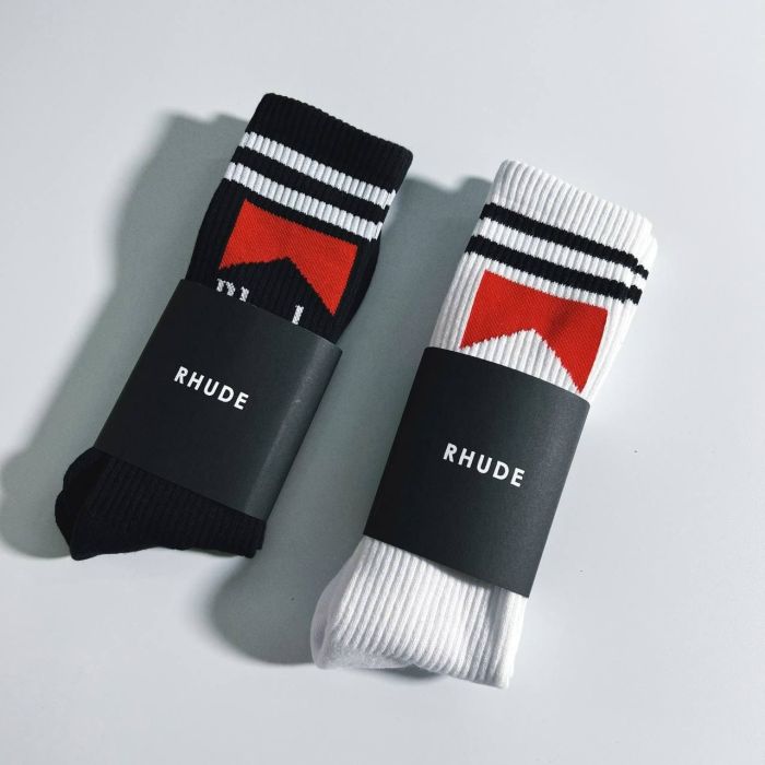 1:1 quality version Classic Cigarette Case Logo Cashew Flower Embroidered Mid Calf Socks 7 colors