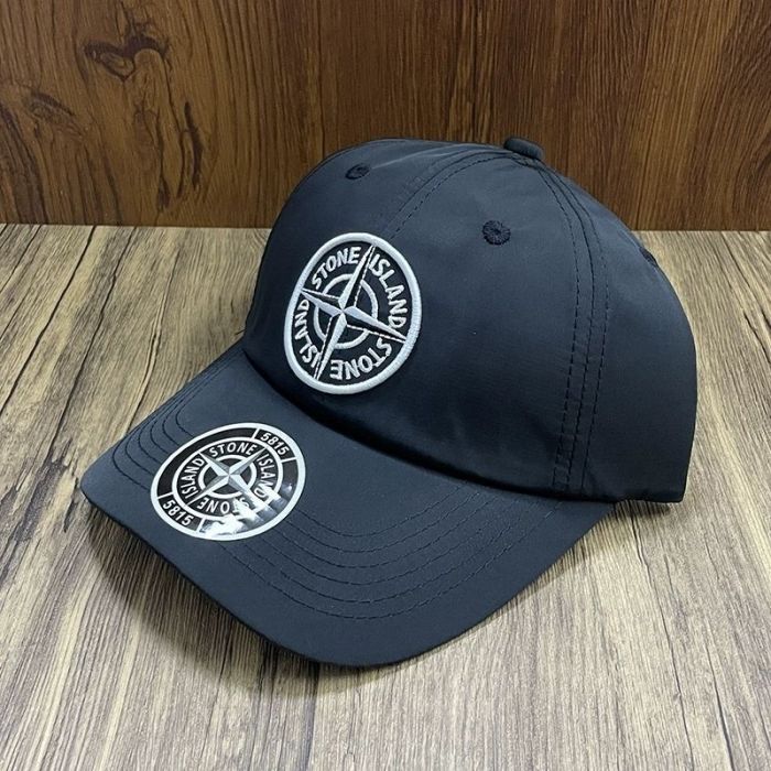 Embroidered large logo baseball cap 4 colors