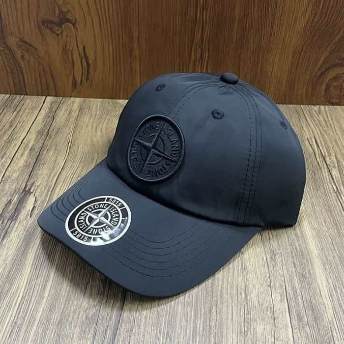 Embroidered large logo baseball cap 4 colors