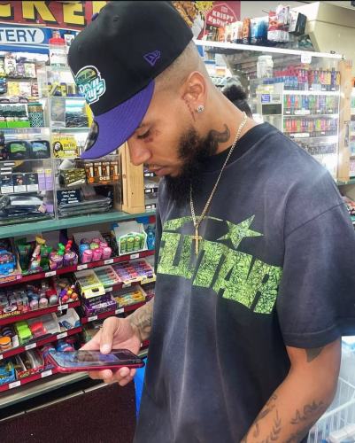 1:1 quality version Green Camouflage Classic Letter Tee with NFC tag