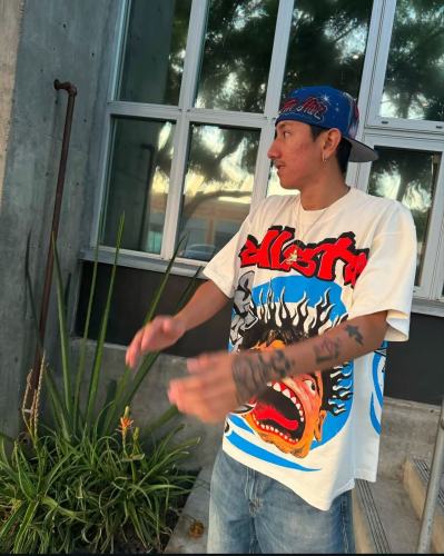 1:1 quality version Noise Head Print Tee with NFC tag