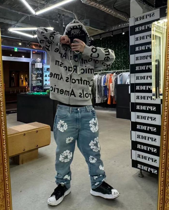 1:1 quality version All Over Racial Lettering Printed Zipper Hoodie 4 colors