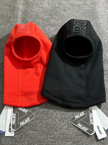 PALACE Monogrammed Embroidered Mask Warm Hat 2 colors