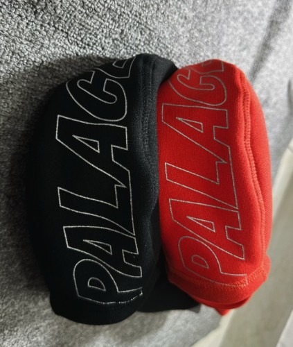 PALACE Monogrammed Embroidered Mask Warm Hat 2 colors