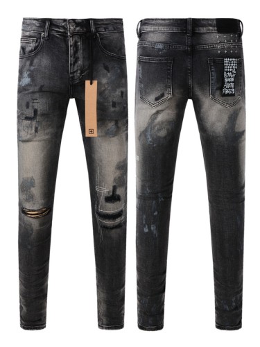 1:1 quality version Spray-painted distressed knee ripped jeans