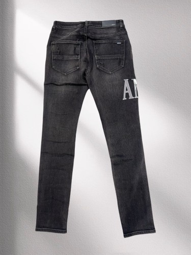 1:1 quality version 27869339 Patched Jeans