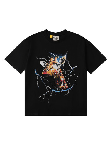 27877111 Giraffe Printed Tee