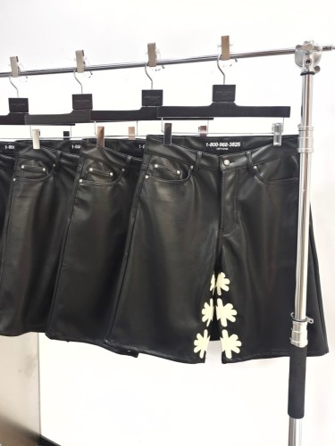 1:1 quality version 27876135 White Embroidered Leather Shorts