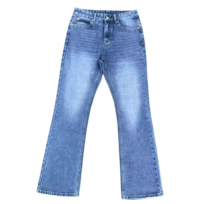 27947435 Ice Blue Straight Leg Washed Jeans