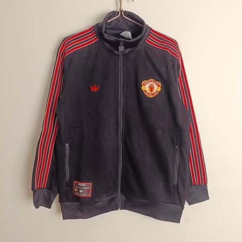 2024/2025 Manchester United Windbreaker Black and Red Football Shirt 1:1 Thai Quality