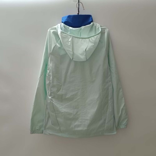 2024/2025 Manchester United Windbreaker Light Green Football Shirt 1:1 Thai Quality