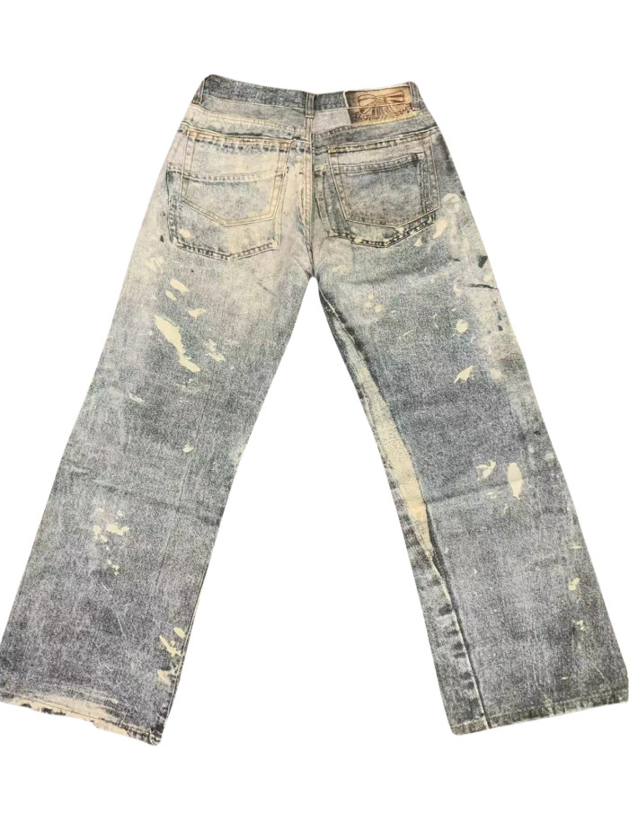 27962822 Ink Splash Aged Jeans