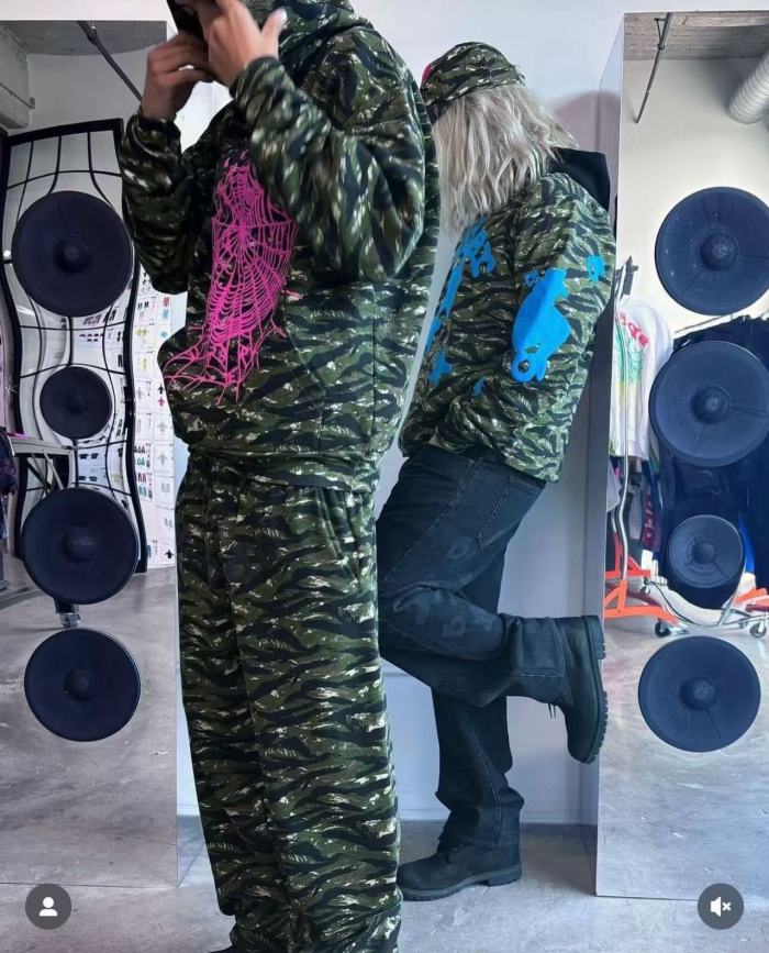 1:1 quality version 28020121 Pink Web Print Green Tiger Stripe Camouflage Hoodie & Pants Set