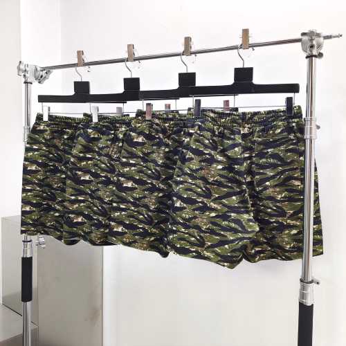 1:1 quality version 28165991 Camouflage Print Monogrammed Shorts
