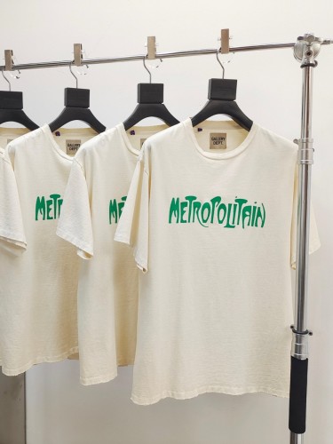 1:1 quality version 28168221 Chest Green Letter Print Tee