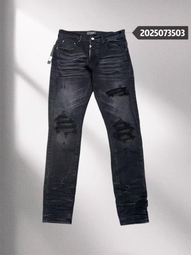 1:1 quality version 28338447 Leather patch washed distressed jeans