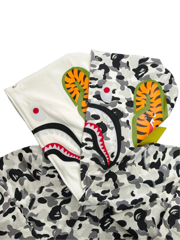 1:1 quality version 28339423 Double-hooded large flower camouflage shark hoodie 5 colors