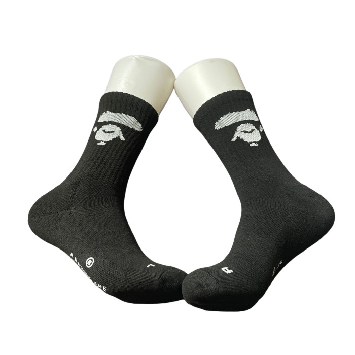 28351352 Ape Jacquard Sports Socks 2 colors